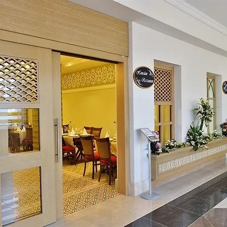 Crown Serenity Ultra Hotel 5*