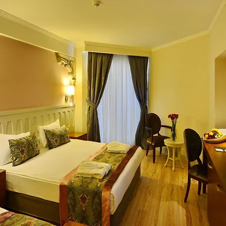 Hotel Crown Serenity Ultra Sidé