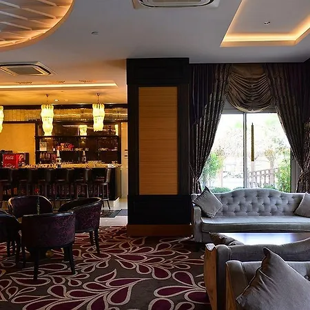 Hotel Crown Serenity Ultra