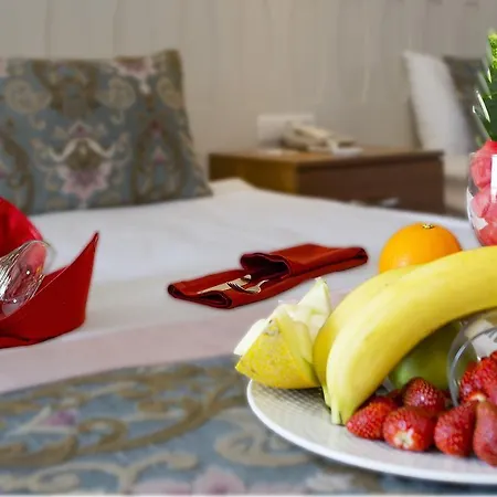 Hotel Crown Serenity Ultra Sidé